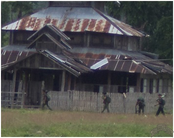 Burma Army soldiers at Sai Kow Village