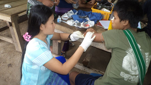 Cleaning wound_600