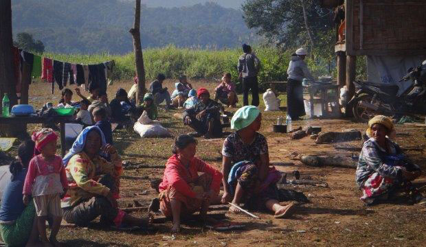 Nearly 1,800 villagers are now seeking shelter at Bam Tsit Pa IDP camp, with the camp more than doubling in capacity after 4 December 2013.
