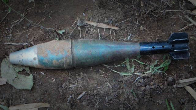 An unfired mortar used by the Burma Army when it attacked Nam Lim Pa village.