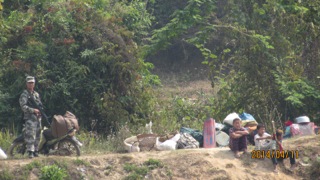Initially Chinese soldiers prohibited Kachin IDPs from seeking refuge from the fighting, but as fighting grew closer to Hka Hkye Camp, IDPs were permitted to temporarily seek refuge across the Chinese border.