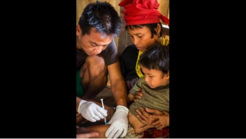A child is vaccinated during the current JSMK vaccination campaign.