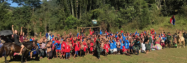 Good Life Club program with Naw Moo Day Wah, Naw Ler Per, and returning villagers